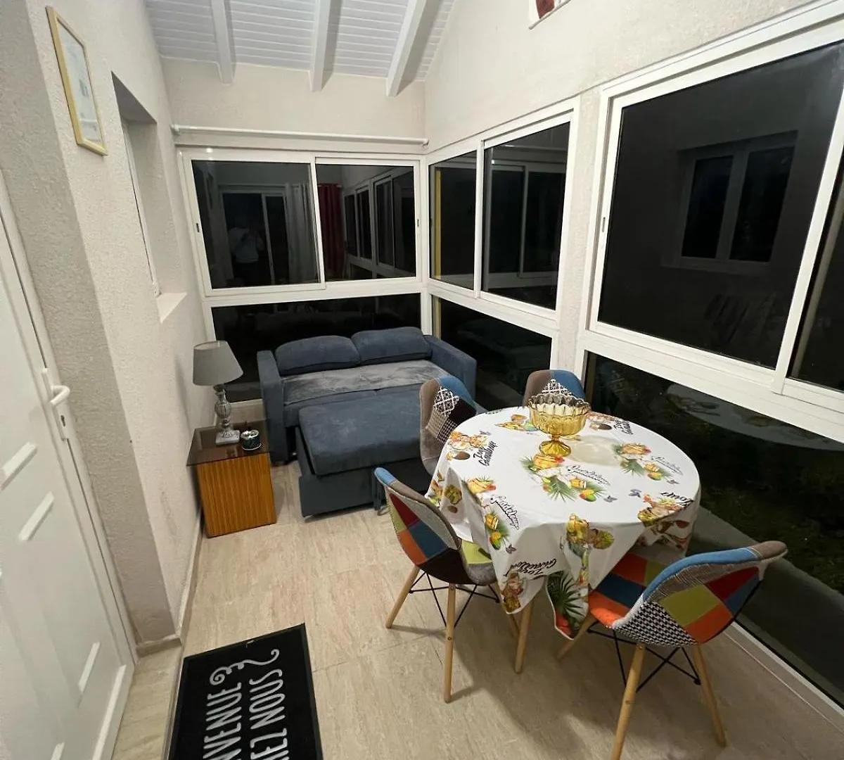 Bungalow Au Pied De La Soufriere غوادلوب